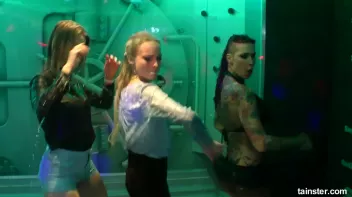 Alter Ego Orgy Part 4 - Cam 3 Screencap 28 on sinx.preview.netperv.com