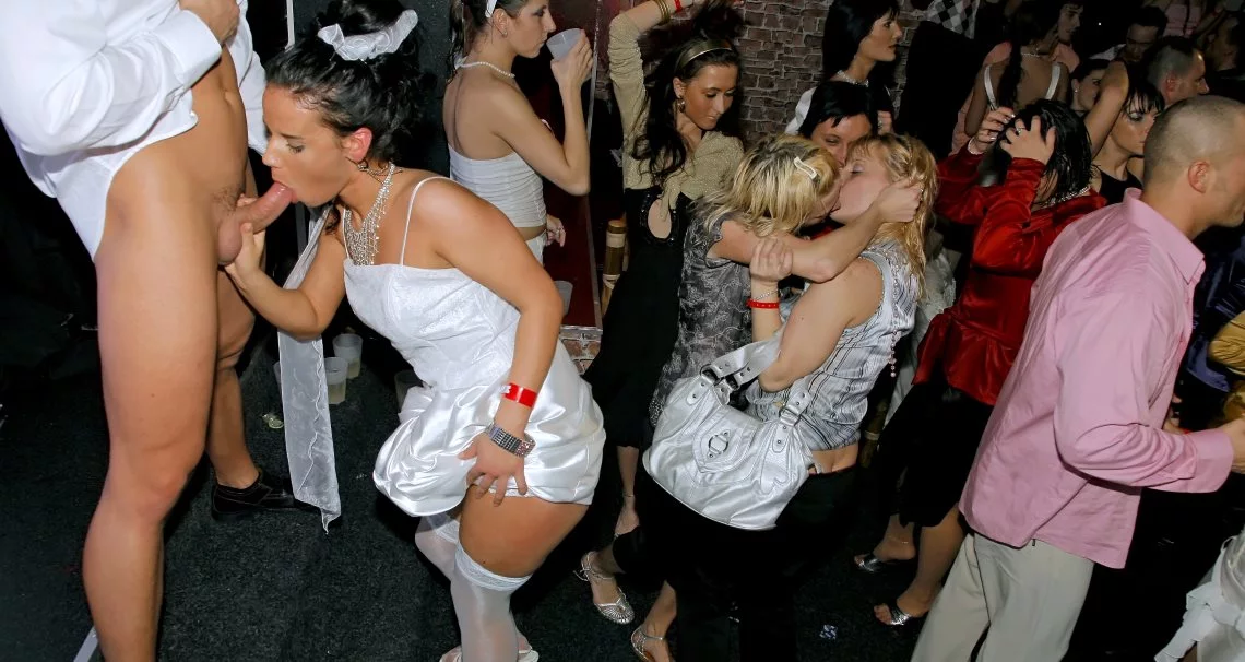 Bride Bang Part 3 - Cam 2 on sinx.preview.netperv.com