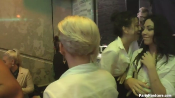Party Hardcore Gone Crazy Vol. 31 Part 5 - Cam 3 Screencap 15 on sinx.preview.netperv.com