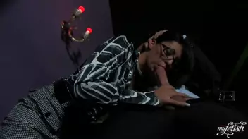 A Fully Clothed Romance Screencap 15 on sinx.preview.netperv.com