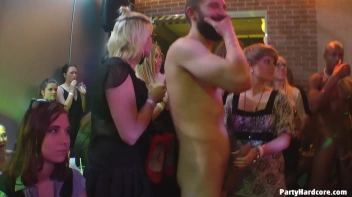 Party Hardcore Gone Crazy Vol. 38 Part 3 - Cam 4 Screencap 67 on sinx.preview.netperv.com