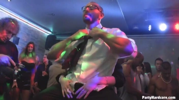 Party Hardcore Gone Crazy Vol. 29 Part 4 - Cam 3 Screencap 12 on sinx.preview.netperv.com
