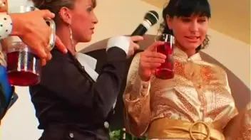 Prague Juice-Off! Screencap 26 on sinx.preview.netperv.com