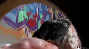 Pretty In Red, Better In White Screencap 58 on sinx.preview.netperv.com