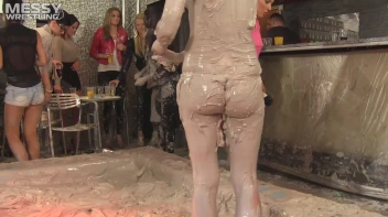 Muddy Wrestling: Raging Regina vs.The Cinnamon Buns Screencap 79 on sinx.preview.netperv.com