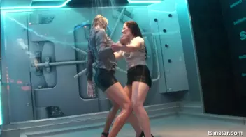 Sexy Wet Booty shaking Screencap 10 on sinx.preview.netperv.com