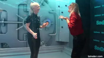 Sexy Wet Booty shaking Screencap 29 on sinx.preview.netperv.com