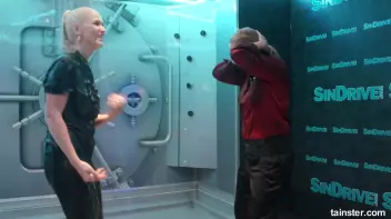 Sexy Wet Booty shaking Screencap 31 on sinx.preview.netperv.com