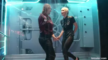 Sexy Wet Booty shaking Screencap 35 on sinx.preview.netperv.com