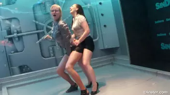 Sexy Wet Booty shaking Screencap 5 on sinx.preview.netperv.com