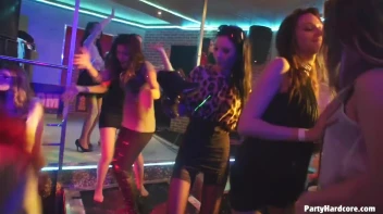 Party Hardcore Gone Crazy Vol. 32 Part 7 - Cam 2 Screencap 115 on sinx.preview.netperv.com