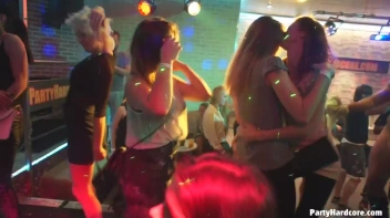 Party Hardcore Gone Crazy Vol. 32 Part 7 - Cam 2 Screencap 31 on sinx.preview.netperv.com