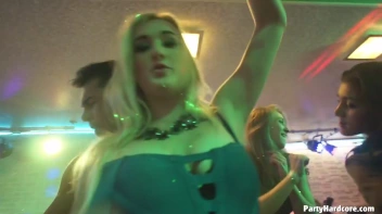 Party Hardcore Gone Crazy Vol. 32 Part 7 - Cam 2 Screencap 61 on sinx.preview.netperv.com