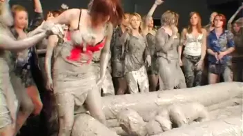 Two Dozen Babes Cheer On The Mud Fight Screencap 51 on sinx.preview.netperv.com