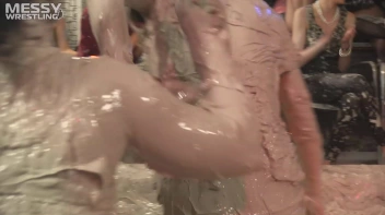 Muddy Wrestling Special: 2 Amateur Battles - Audience vs. Audience Screencap 77 on sinx.preview.netperv.com