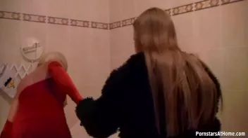 Fashionable Little Piss Lesbos Screencap 56 on sinx.preview.netperv.com