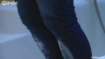 Brunette Babe's Wet and Sudsy Hair Wash Screencap 64 on sinx.preview.netperv.com