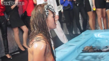 Oily Wrestling: Bella Baby vs. Ashley Woods Screencap 91 on sinx.preview.netperv.com