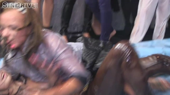 Oily Wrestling: Bella Baby vs. Ashley Woods Screencap 47 on sinx.preview.netperv.com