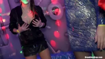 Holiday Hotties Part 6 - Cam 4 Screencap 13 on sinx.preview.netperv.com