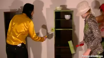 When Chicks Take Over The Paint Job... Screencap 24 on sinx.preview.netperv.com