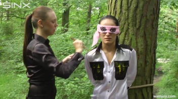 Paint Covered Lexi Dona Orgasms In The Woods - Cam 1 Screencap 27 on sinx.preview.netperv.com