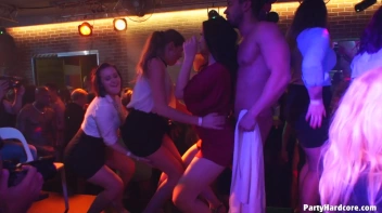 Party Hardcore Gone Crazy Vol. 38 Part 2 - Cam 3 Screencap 31 on sinx.preview.netperv.com