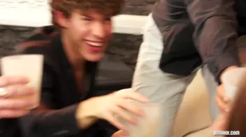 Always Bet On Bi Part 1 Screencap 11 on sinx.preview.netperv.com