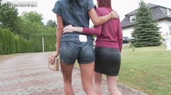 United Colors Of Pissomania - The Blonde, The Black & The Red-Haired Present: The Bitch Witch Project Screencap 12 on sinx.preview.netperv.com