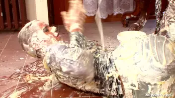 Furious Female Food Fight Screencap 60 on sinx.preview.netperv.com