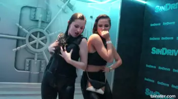 Gorgeous girls party hard under the shower Screencap 26 on sinx.preview.netperv.com