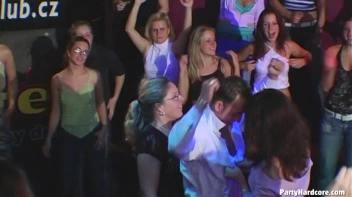 Party Hardcore Vol. 86 Part 1 - Cam 1 Screencap 14 on sinx.preview.netperv.com