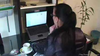 Working Hard At Home Screencap 7 on sinx.preview.netperv.com