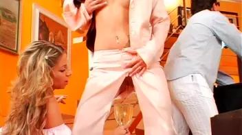 Scorching Hot Bladder Juice, Set to Beethoven's 9th Screencap 32 on sinx.preview.netperv.com