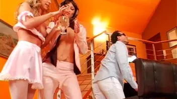 Scorching Hot Bladder Juice, Set to Beethoven's 9th Screencap 33 on sinx.preview.netperv.com