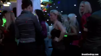 Bob's B-Day Part 1 - Shower Cam Screencap 9 on sinx.preview.netperv.com