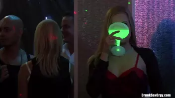 Bob's B-Day Part 1 - Shower Cam Screencap 11 on sinx.preview.netperv.com