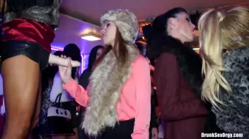 Holiday Hotties Part 1 - Cam 3 Screencap 11 on sinx.preview.netperv.com