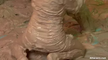 Mud Fun Screencap 23 on sinx.preview.netperv.com