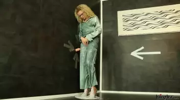 Follow The Arrow To Gloryhole Glory! Screencap 54 on sinx.preview.netperv.com