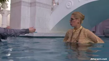 Flower Power Leaves Three Babes Very Wet Screencap 45 on sinx.preview.netperv.com