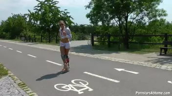 Post Rollerblading Wet-Down Screencap 103 on sinx.preview.netperv.com