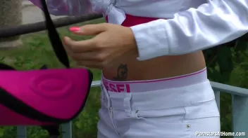 Post Rollerblading Wet-Down Screencap 11 on sinx.preview.netperv.com