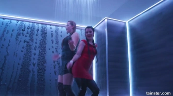 Shower Satisfaction Screencap 16 on sinx.preview.netperv.com