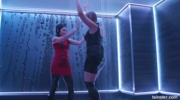 Shower Satisfaction Screencap 22 on sinx.preview.netperv.com