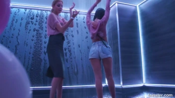 Shower Satisfaction Screencap 28 on sinx.preview.netperv.com