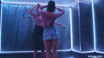 Shower Satisfaction Screencap 31 on sinx.preview.netperv.com