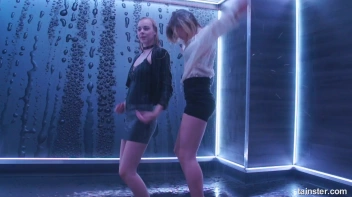 Shower Satisfaction Screencap 72 on sinx.preview.netperv.com