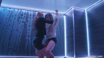 Shower Satisfaction Screencap 75 on sinx.preview.netperv.com