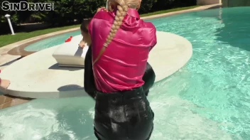 The Wet Side Of Life - Assistants Got To Serve & Bosses Need To Push. A Wet & Wild Lesbo Orgy. Delicious Vicious! Screencap 21 on sinx.preview.netperv.com